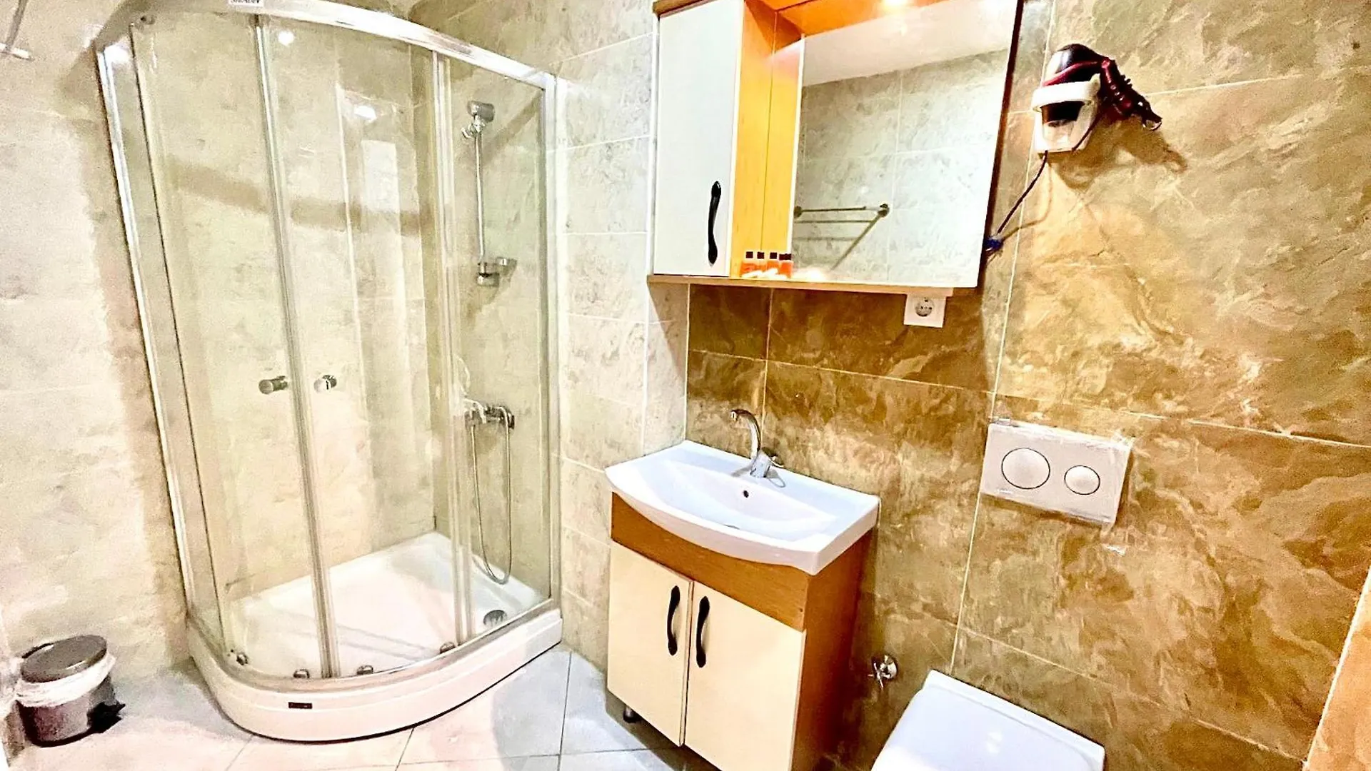 Comfort Nevvaz Suit Taksim Otel İstanbul