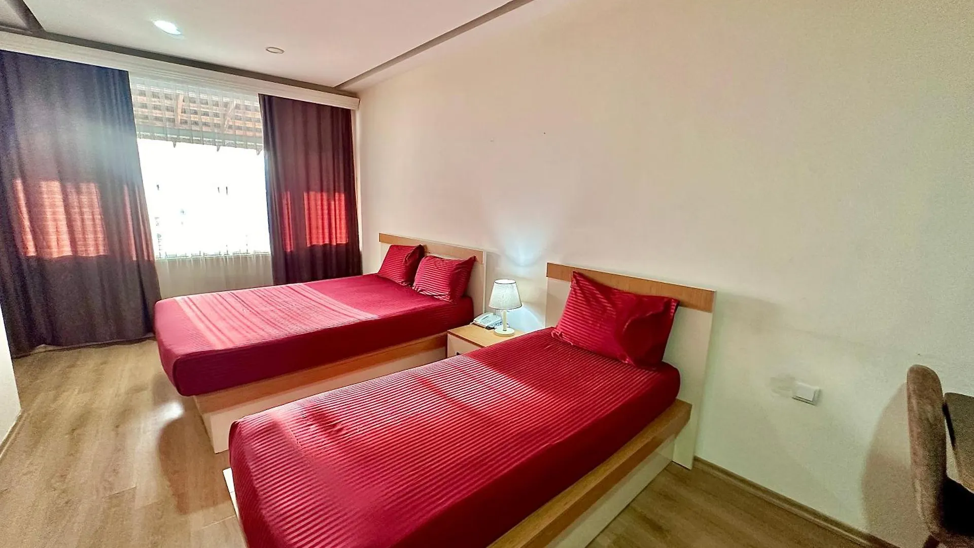 Comfort Nevvaz Suit Taksim Otel İstanbul
