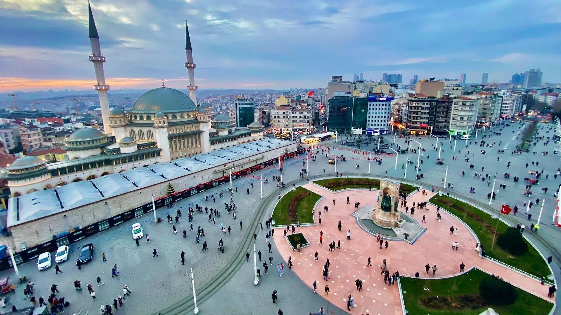 Comfort Nevvaz Suit Taksim Hotel Istanbul 3*,
