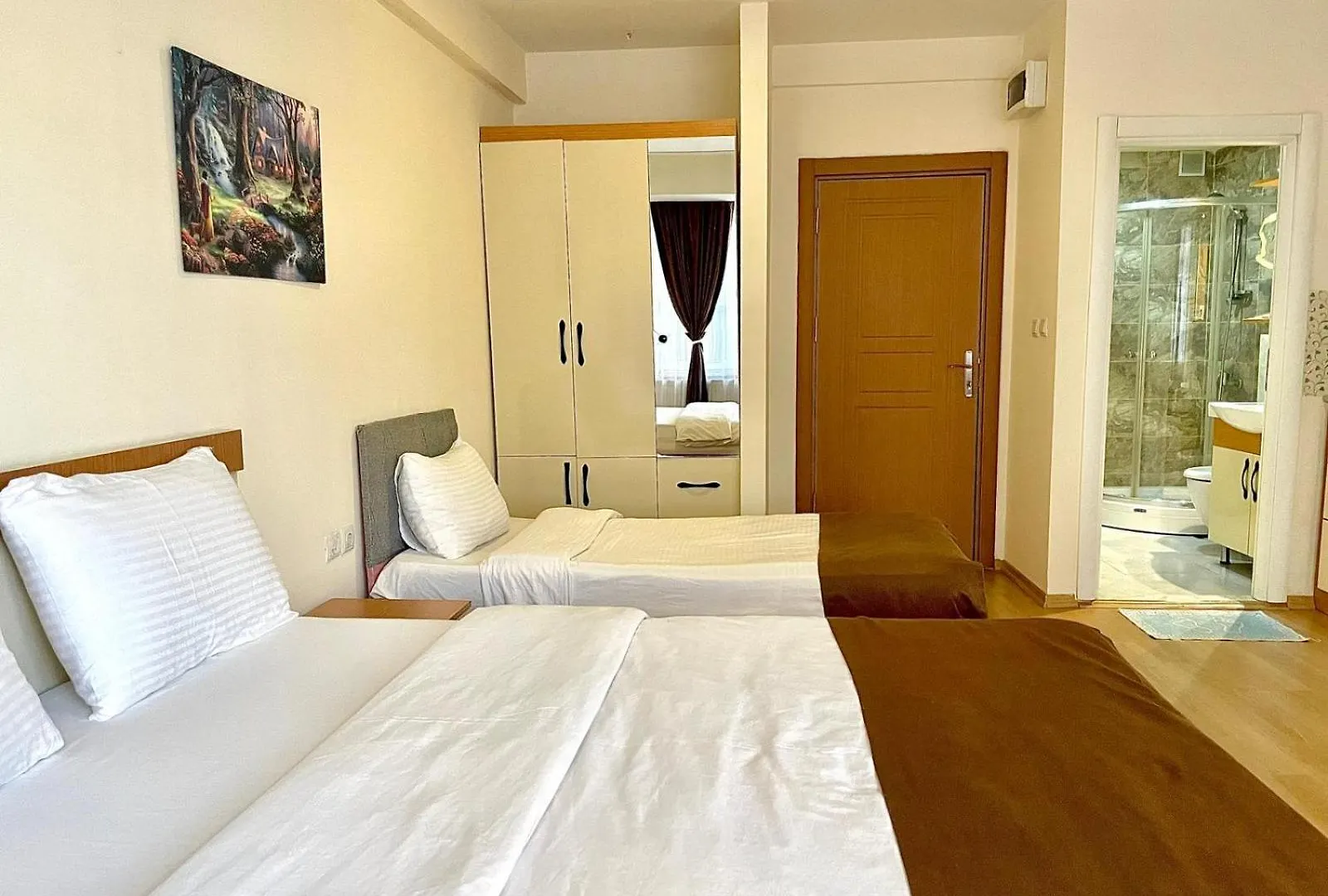 Comfort Nevvaz Suit Taksim Otel İstanbul 3*,  Türkiye