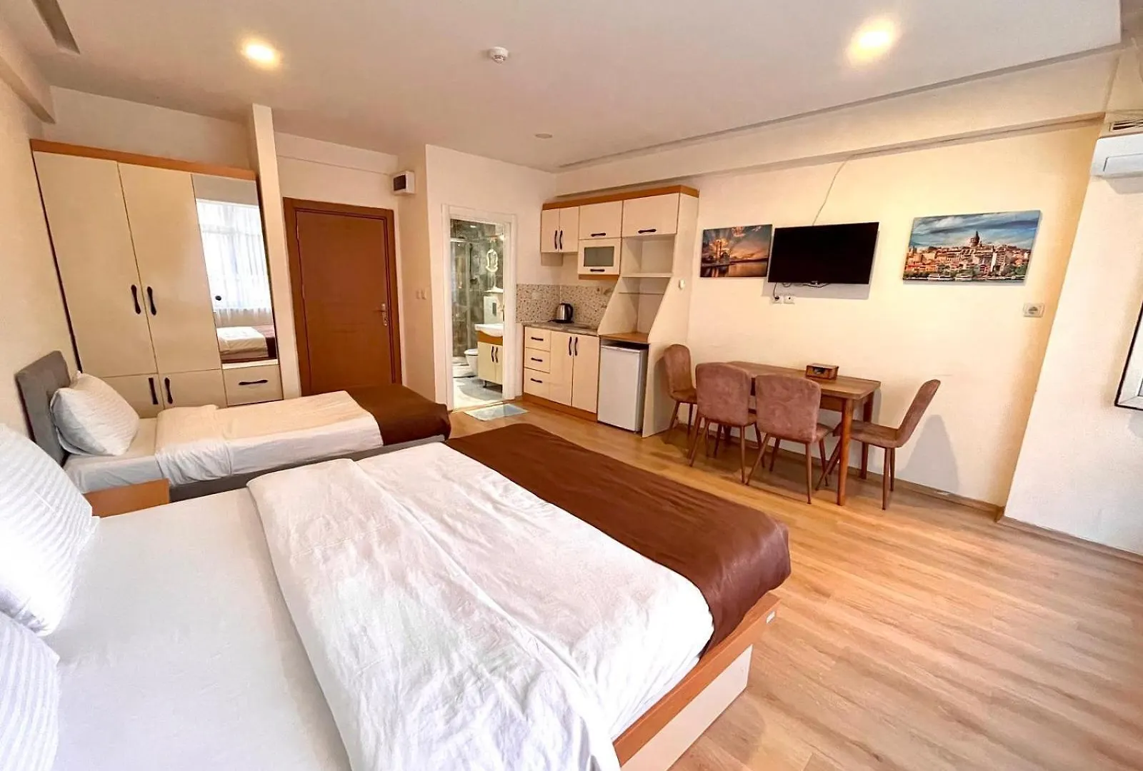 Comfort Nevvaz Suit Taksim Otel İstanbul